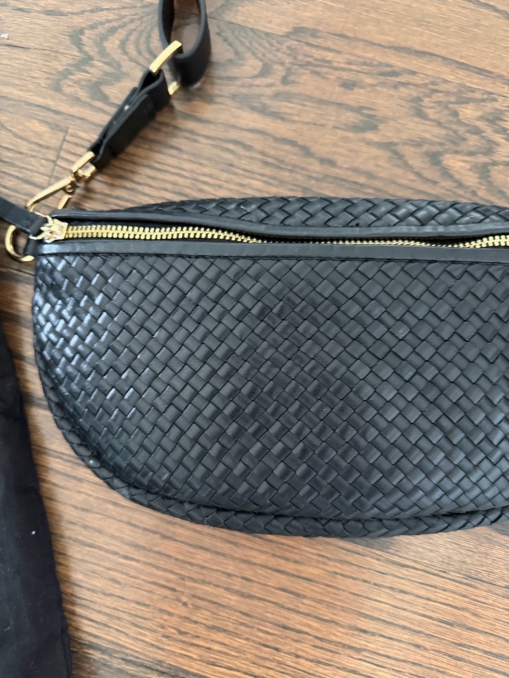QUINCE Italian Leather Handwoven Bag in Black with Original Dustbag-Like New - Picture 4 of 5